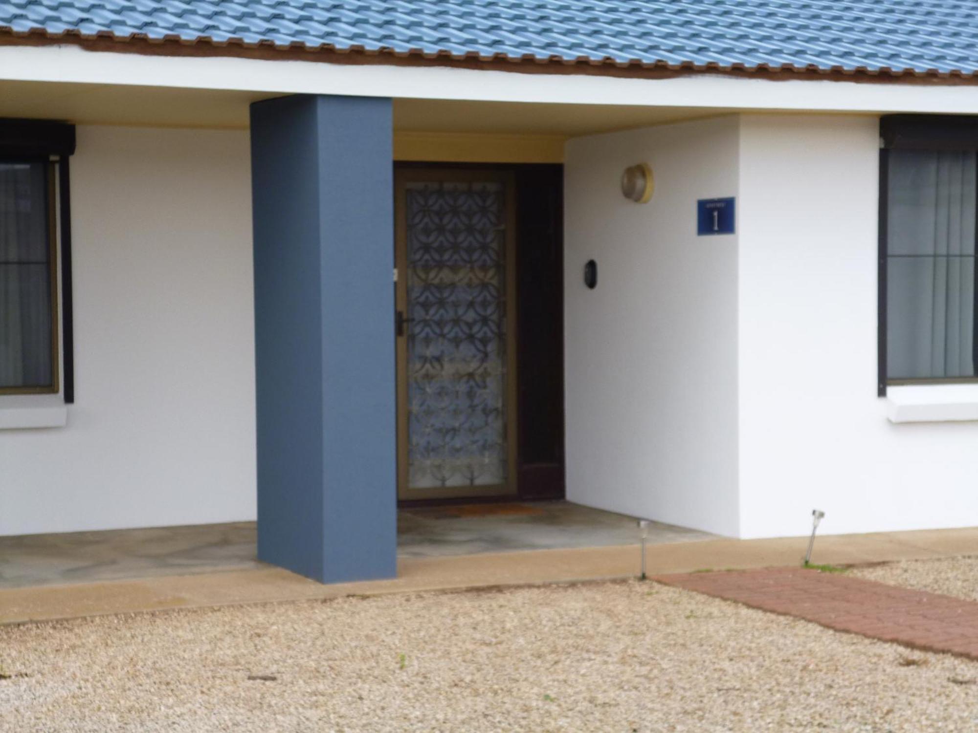 Salty Air Apartments Kingscote Kangaroo Island ภายนอก รูปภาพ